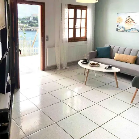 Sea Rose Apartment *